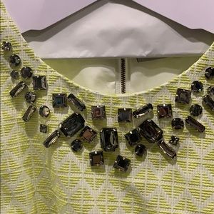 Like new halogen sheath blouse SZ L Fits like XL